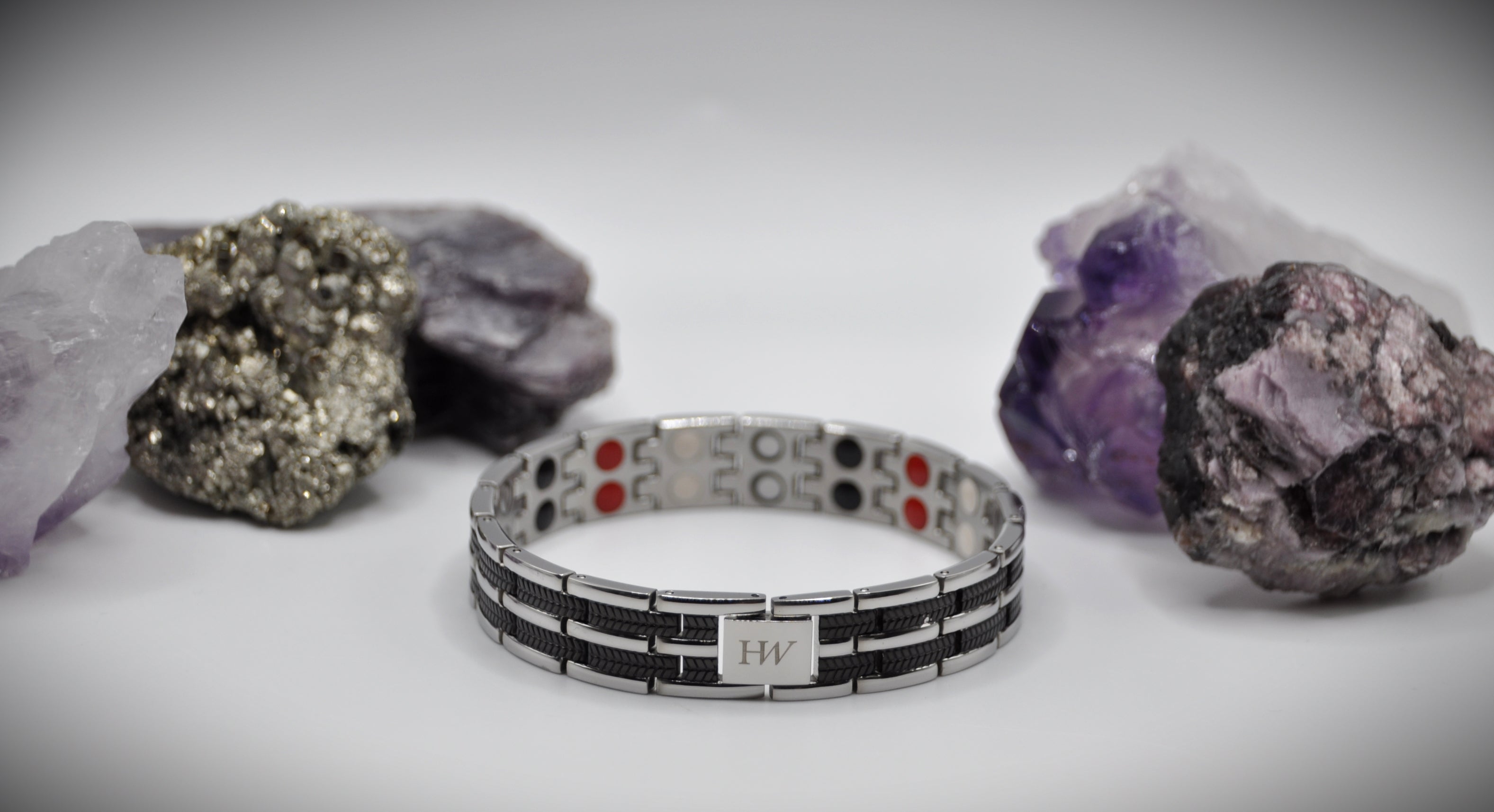 2Lines Design 2X Silver Black HW